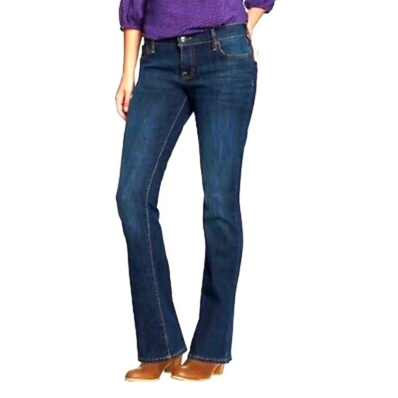 Old Navy Denim - Old Navy The Sweetheart boot cut sz 2 short stretch